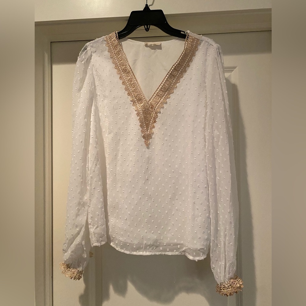 Women’s Anna-Kaci Blouse Top White Eyelet withh gold lace trim on v-neck & cuff